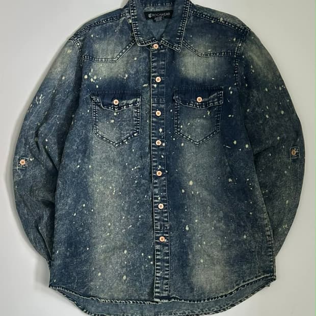 [M] 로카웨어 블리치 페인팅 워시드 데님 버튼 셔츠