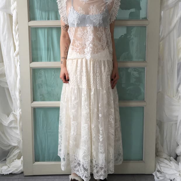 lace high neck sleeveless