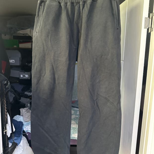 [L] 페이디드 블랙 헤비 코튼 스웨트 팬츠