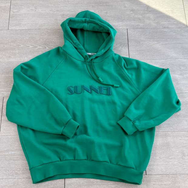 써네이 후드티 m사이즈