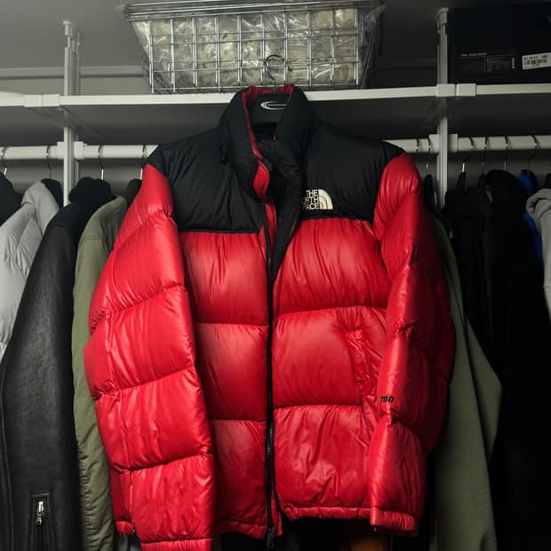 노스페이스 700 빈티지 패딩
