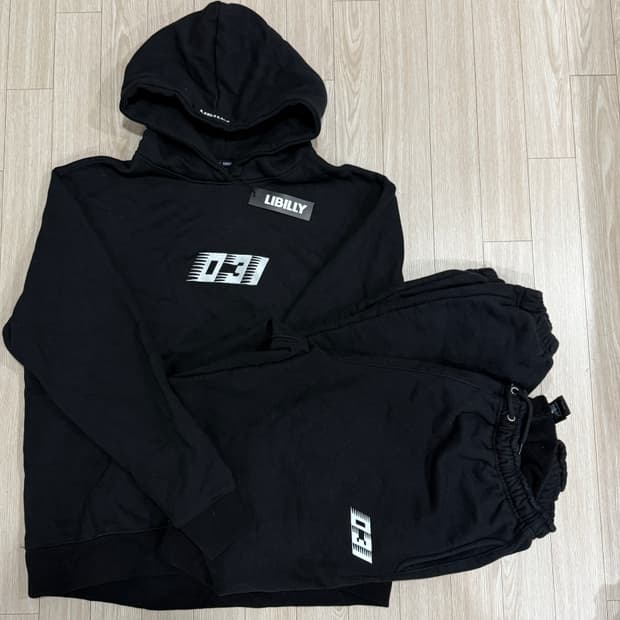 창모 LIBILLY 블랙 트레이닝 세트 XXL 새상품 후드티, 바지