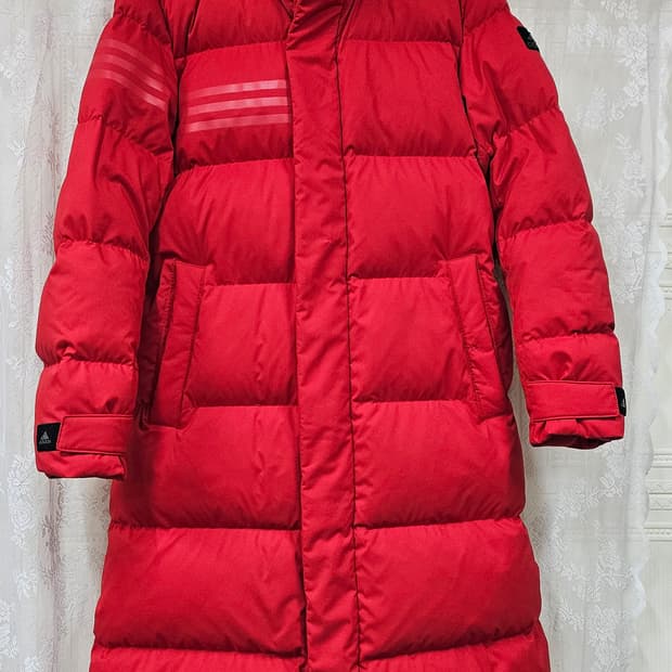 256  아디다스 레드남성 롱패딩  95