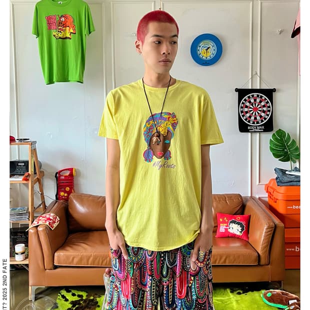 Gildan Based Vintage Printing T-Shirt