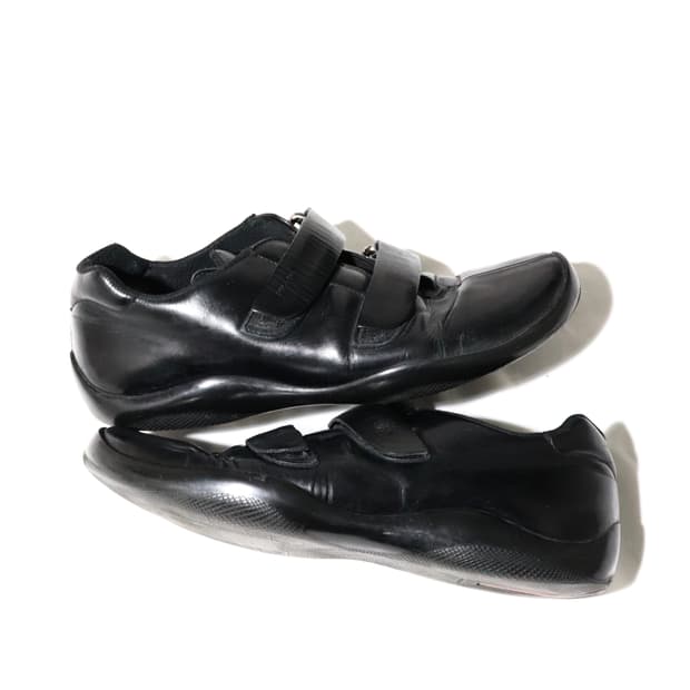 [8.5] 프라다 벨크로 레더 스니커즈