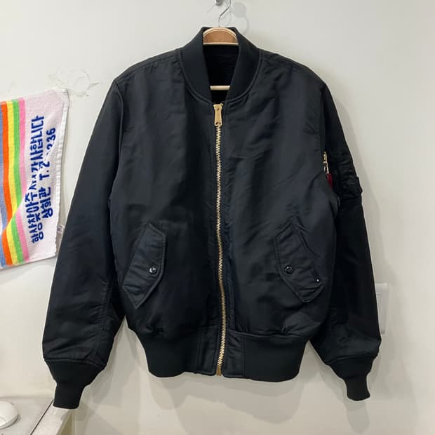 375 알파인더스트리 디스이즈네버댓 항공점퍼 ma1