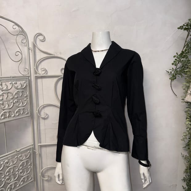 Anne Fontaine black rose button blouse 