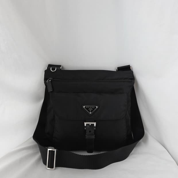  [정품 PRADA] 프라다 폴딩 투지퍼 나일론 크로스백 남녀공용
