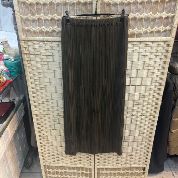 28-30 정품 이세이미야케 플리츠 롱스커트 팝니다