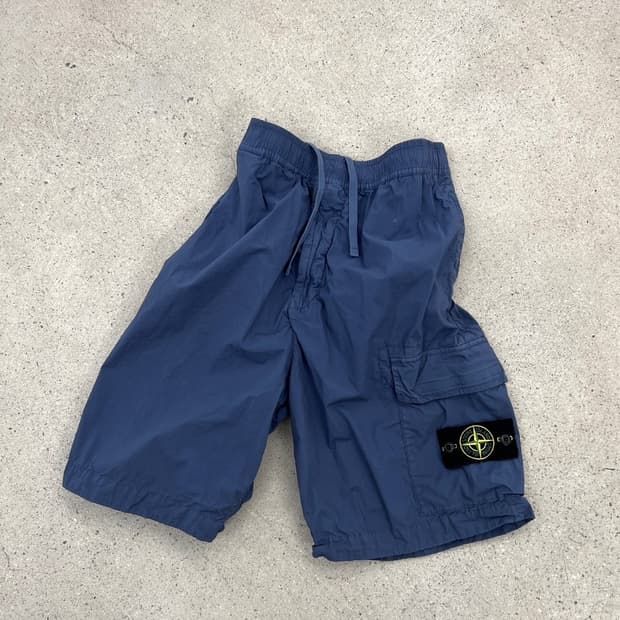 스톤아일랜드 24SS 와펜 버뮤다 팬츠