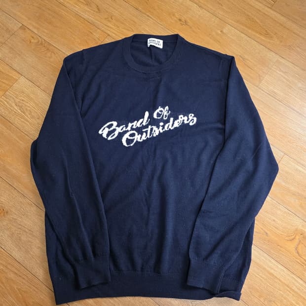 밴드오브아웃사이더스 로고 니트
