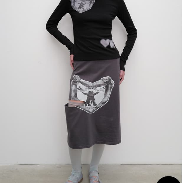 오픈와이와이 YY Hug & Heart Cutout Midi Skirt 