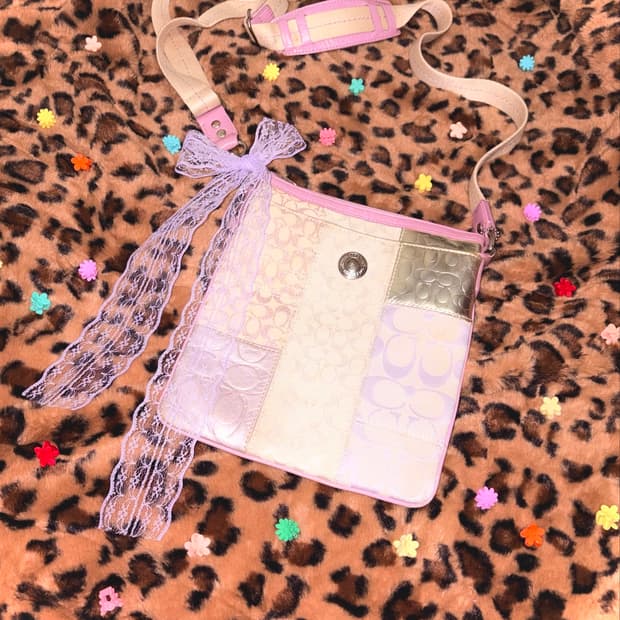 🍬페어리) Coach 코치 시그니처 패치워크 크로스숄더백 핑크믹스
