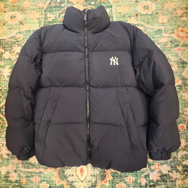 MLB 뉴욕 양키스(New York Yankees)경랑패딩 점퍼