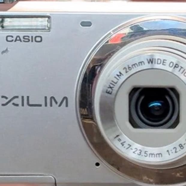 카시오 엑슬림 Exilim ZS5 실버 구해요