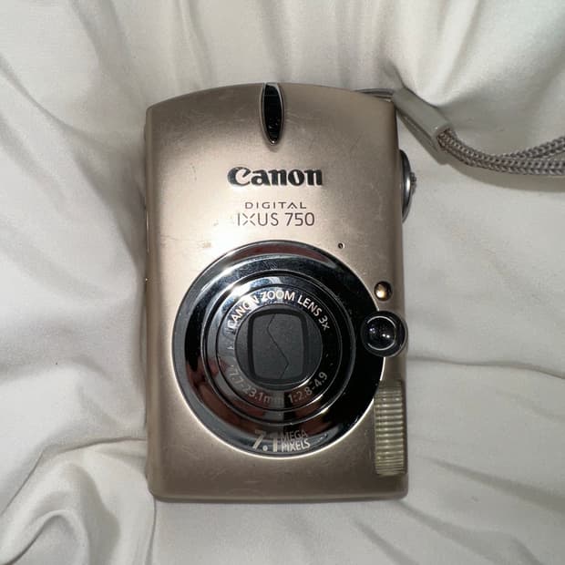 캐논 익서스 750 골드 빈티지 디지털 카메라
