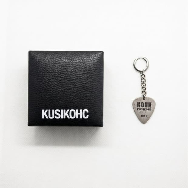 KUSIKOHC 쿠시코크 기타 피크귀걸이 실버 925