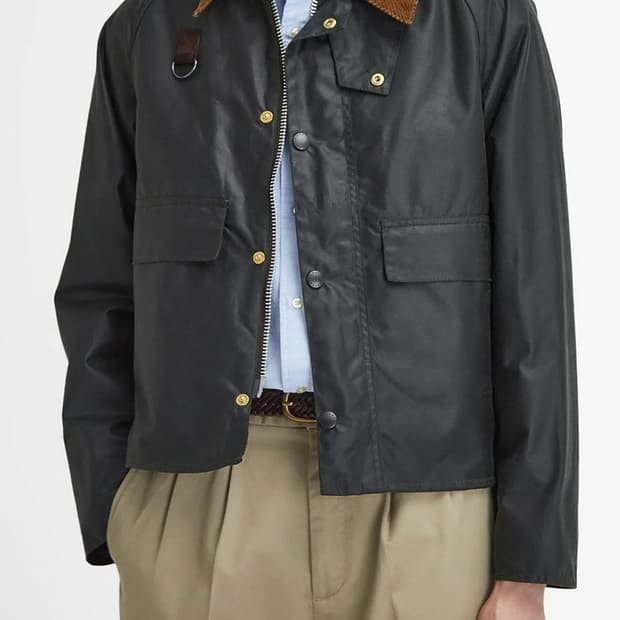 바버 스페이 130주년모델 XL사이즈 판매합니다(+모자 포함)