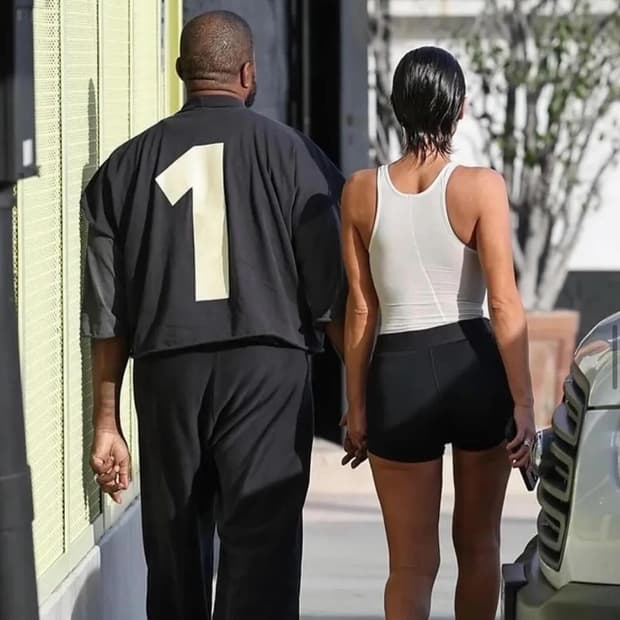 Yeezy 1 박스 티셔츠 블랙 사이즈 1