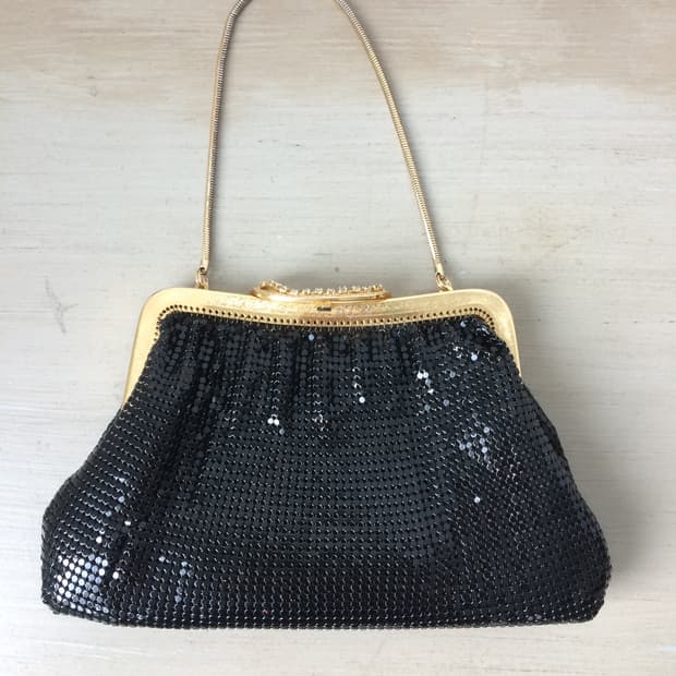 beads hand bag