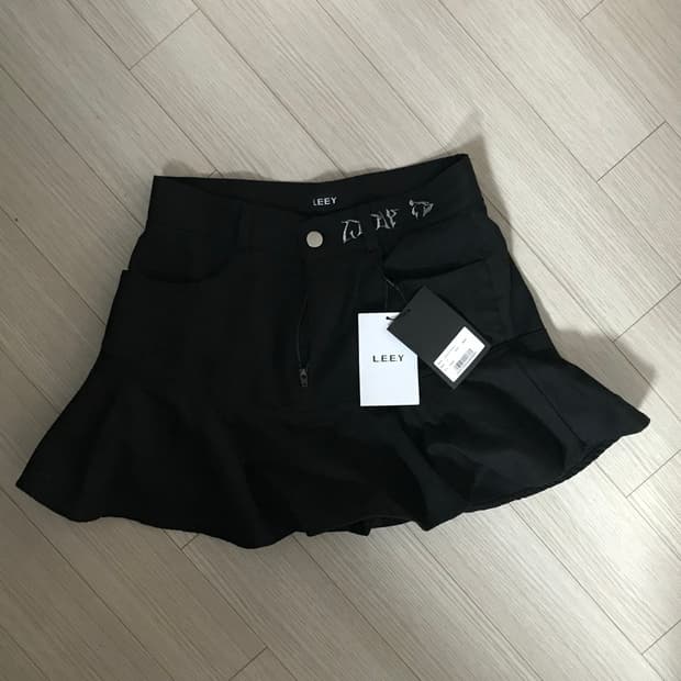 Yeel  플레어 미니 스커트 블랙