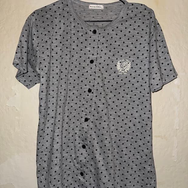 “Ami de colline” Dot design T-shirts 