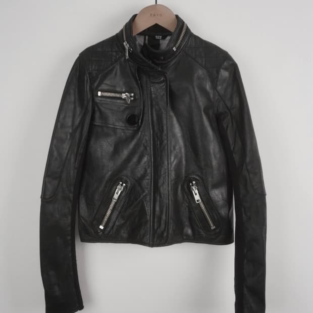 Sly zipper reather jacket