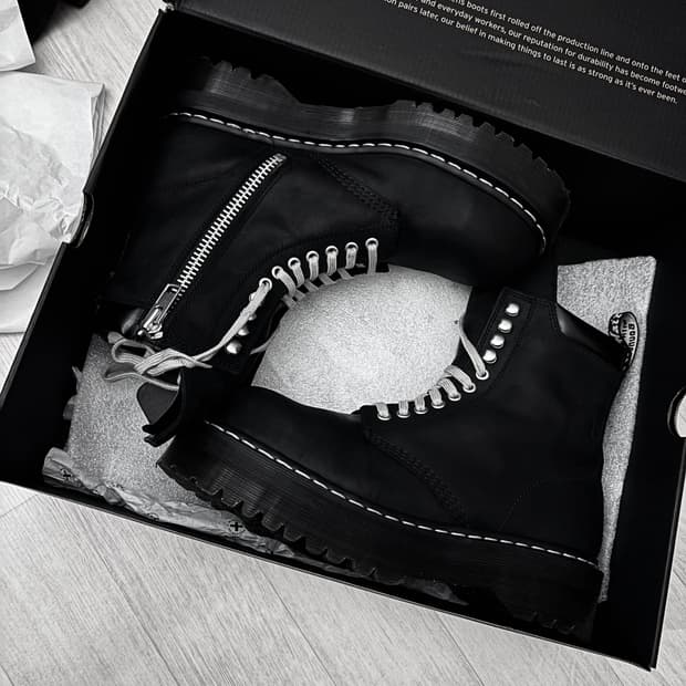 닥터마틴 x 릭 오웬스 쿼드 솔 스틸 토 부츠 블랙 280(UK9)