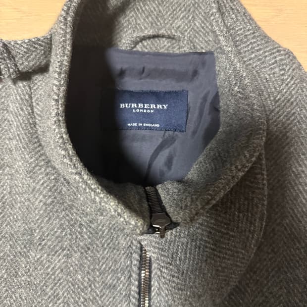 버버리 니트집업