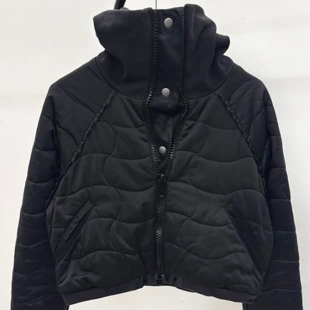 Adidas X Stella Mccartney 크롭 경량패딩