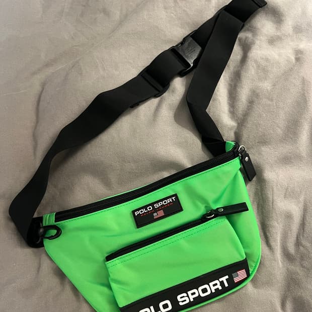 폴로 스포츠 라임색상 웨이스트백 메신저백
