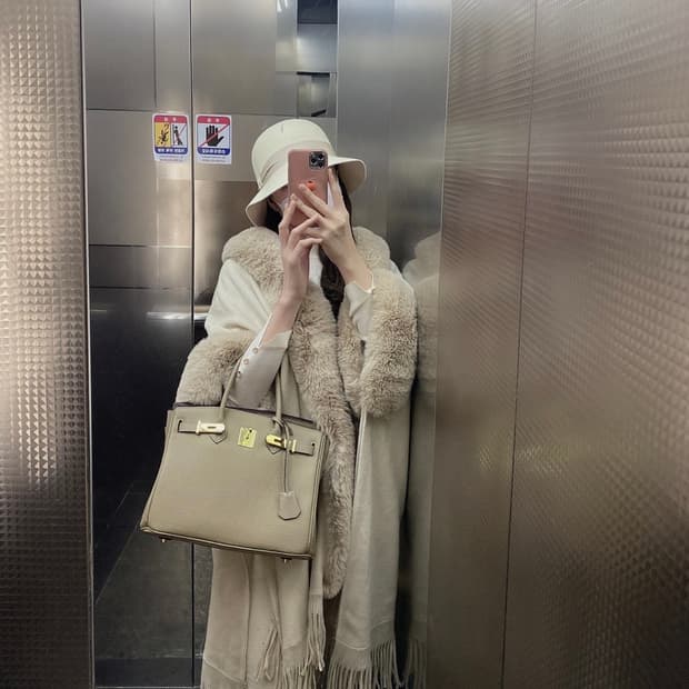 에이블리 오버핏 프리미엄 밍크 자켓 케이프 니트 free