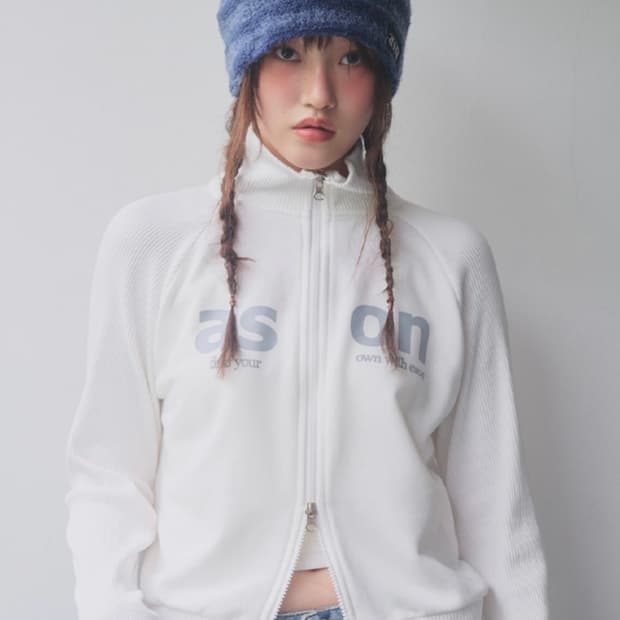 애즈온 SALT 집업 화이트