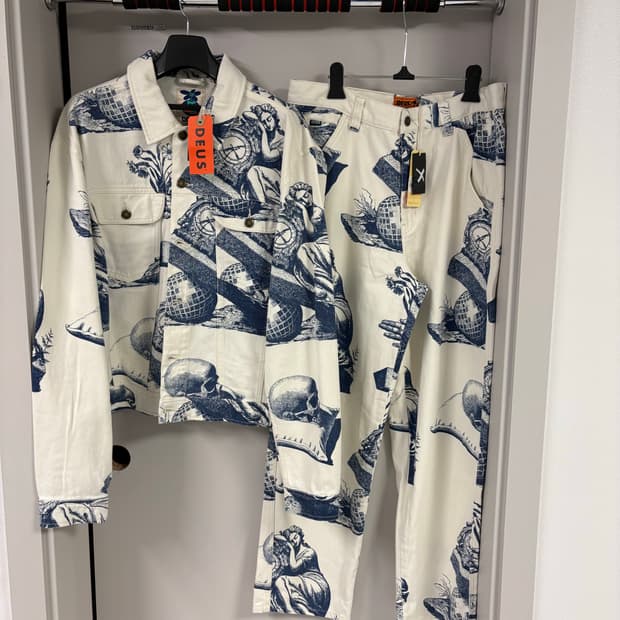 데우스 프린팅 데님자켓 & 데님팬츠 셋업 XL