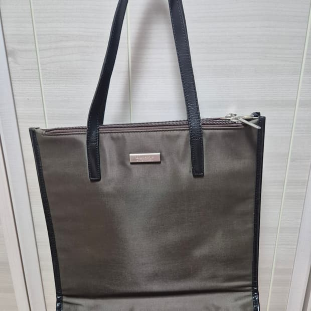 (정품) BURBERRY 버버리 숄더백 노바체크 블랙 가방 토트백