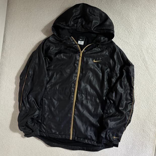 빈티지 나이키 검금 윈드브레이커 바람막이