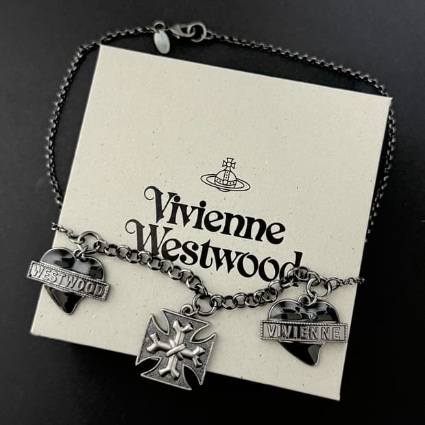 비비안웨스트우드 아카이브 크로스 하트 목걸이