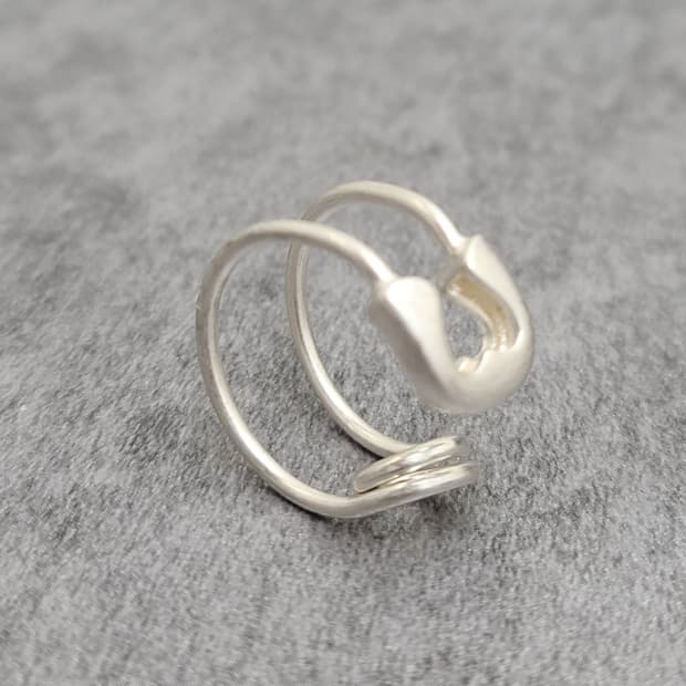 unique ring