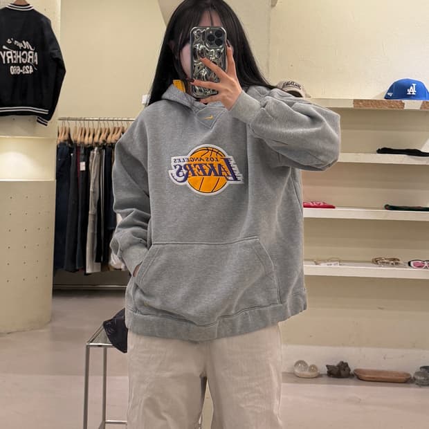 나이키 LA 레이커스 로고 후드티 U1649