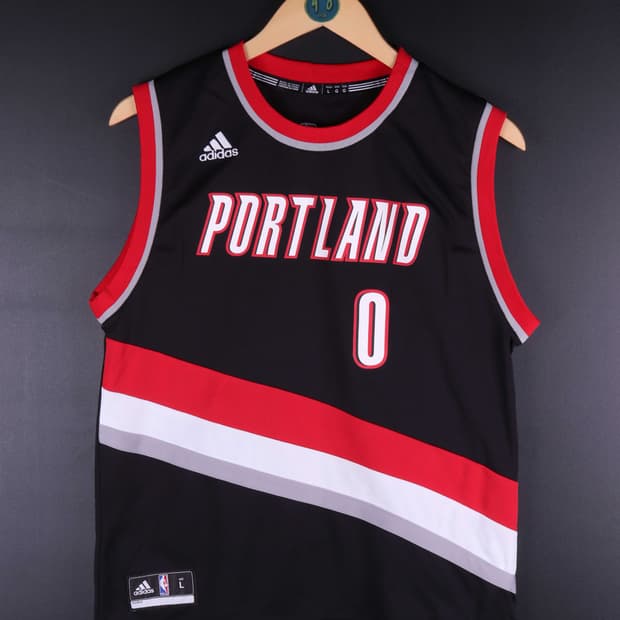 아디다스 데미안릴라드 유니폼