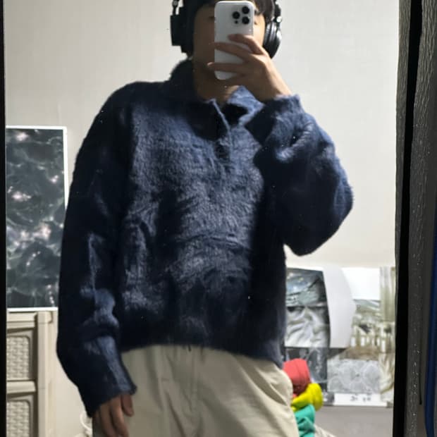 트릴리온 앙고라 니트 팝니다!!