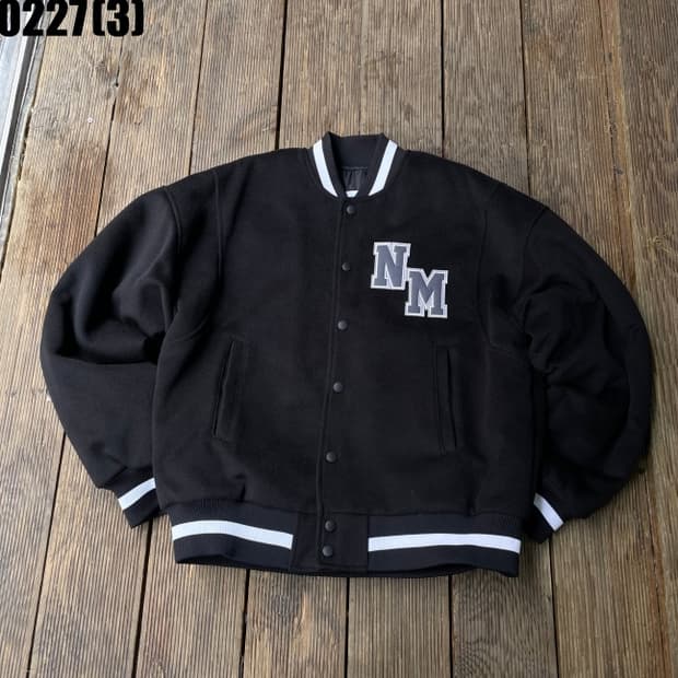 노매뉴얼 바시티 점퍼 자켓