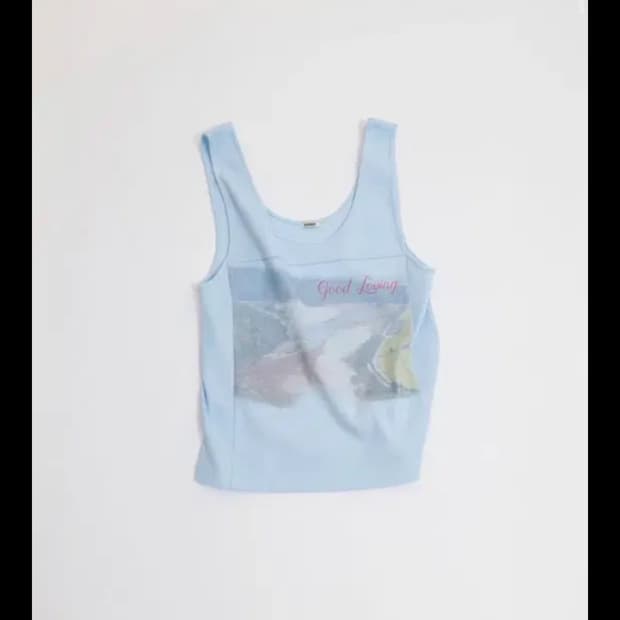 DIRDDY 하늘색 끈나시 Good Loving 프린팅 더디