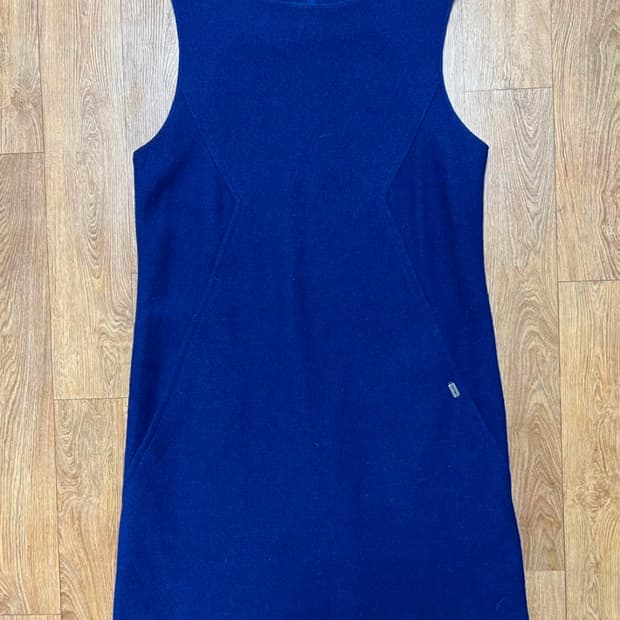 가이거 울 원피스 