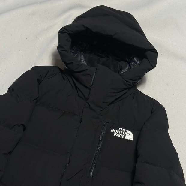 M 노스페이스 블랙 다운 패딩