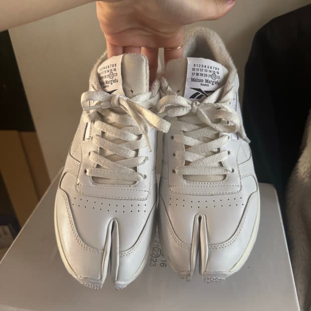 마르지엘라 리복 타비 스니커즈