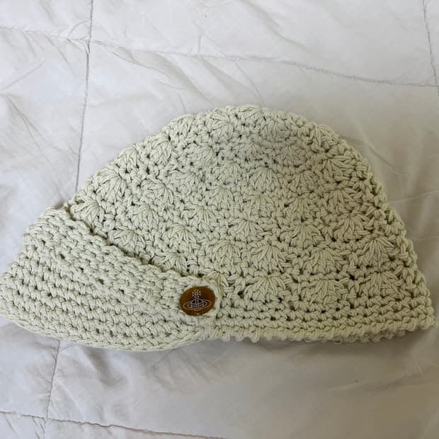 비비안웨스트우드 비니