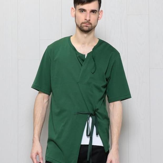 BED J.W. FORD 17ss 컷아웃 브이넥 티셔츠