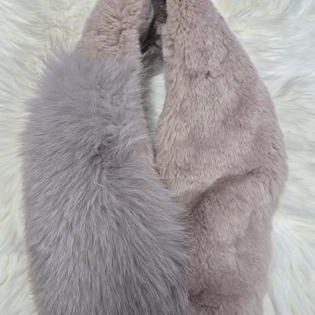 nine steps 폭스핏털 목도리 핑크#최상급