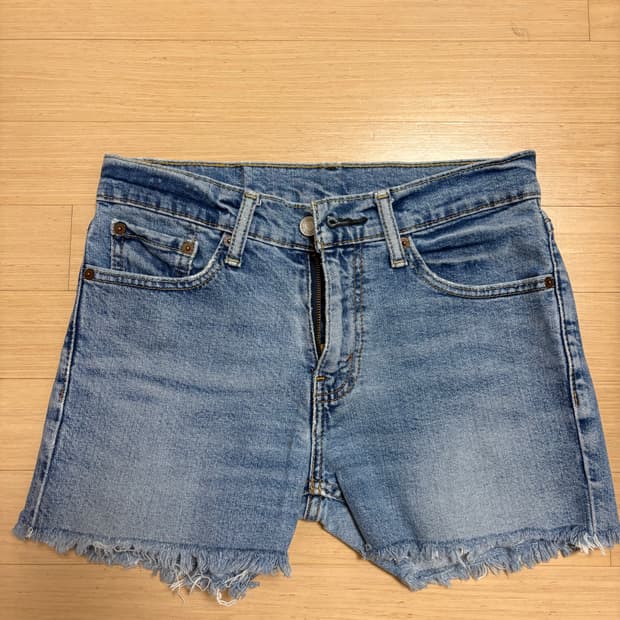 리바이스 빈티지 리폼 데님 쇼츠